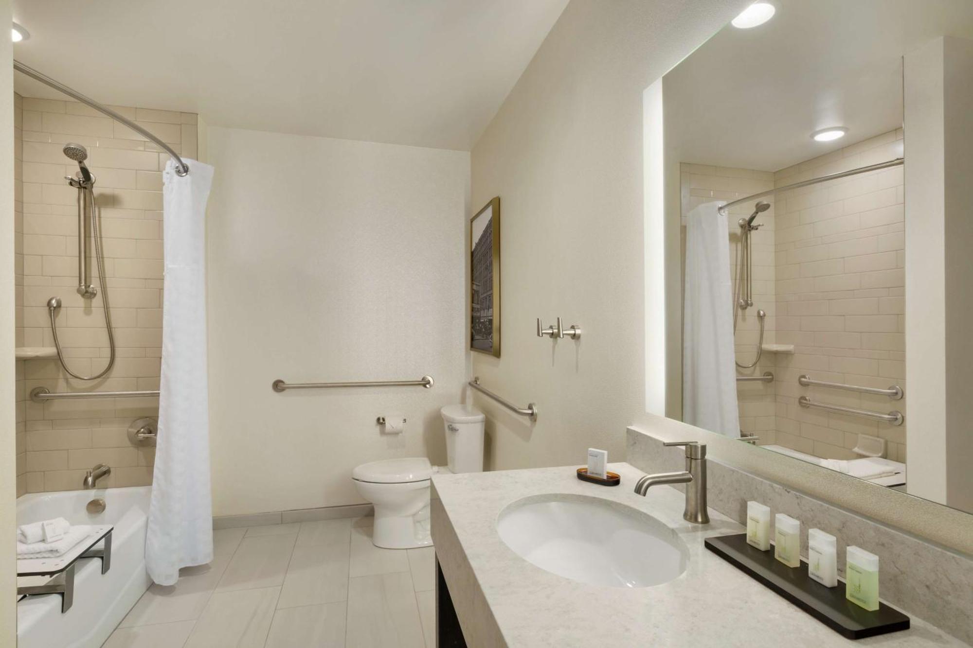 Embassy By Hilton Destiny Hotel